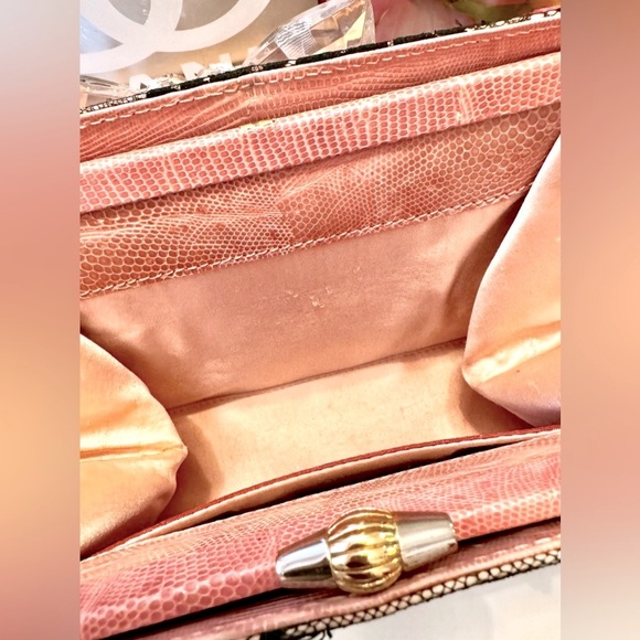 Rare Vintage Pink Lace Valentino Garavani Bag - Picture 10 of 11